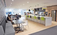 办公室装修中的重头戏：工位该如何设计才能又经济又舒适？